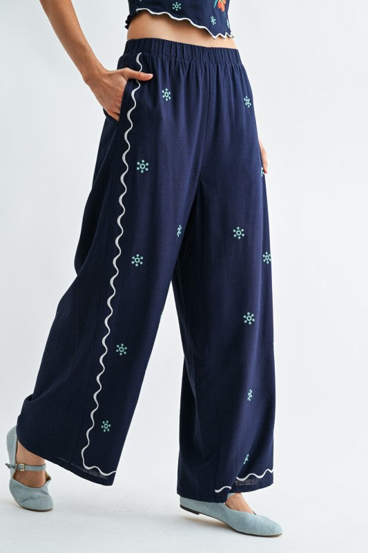 Flora Navy Set
