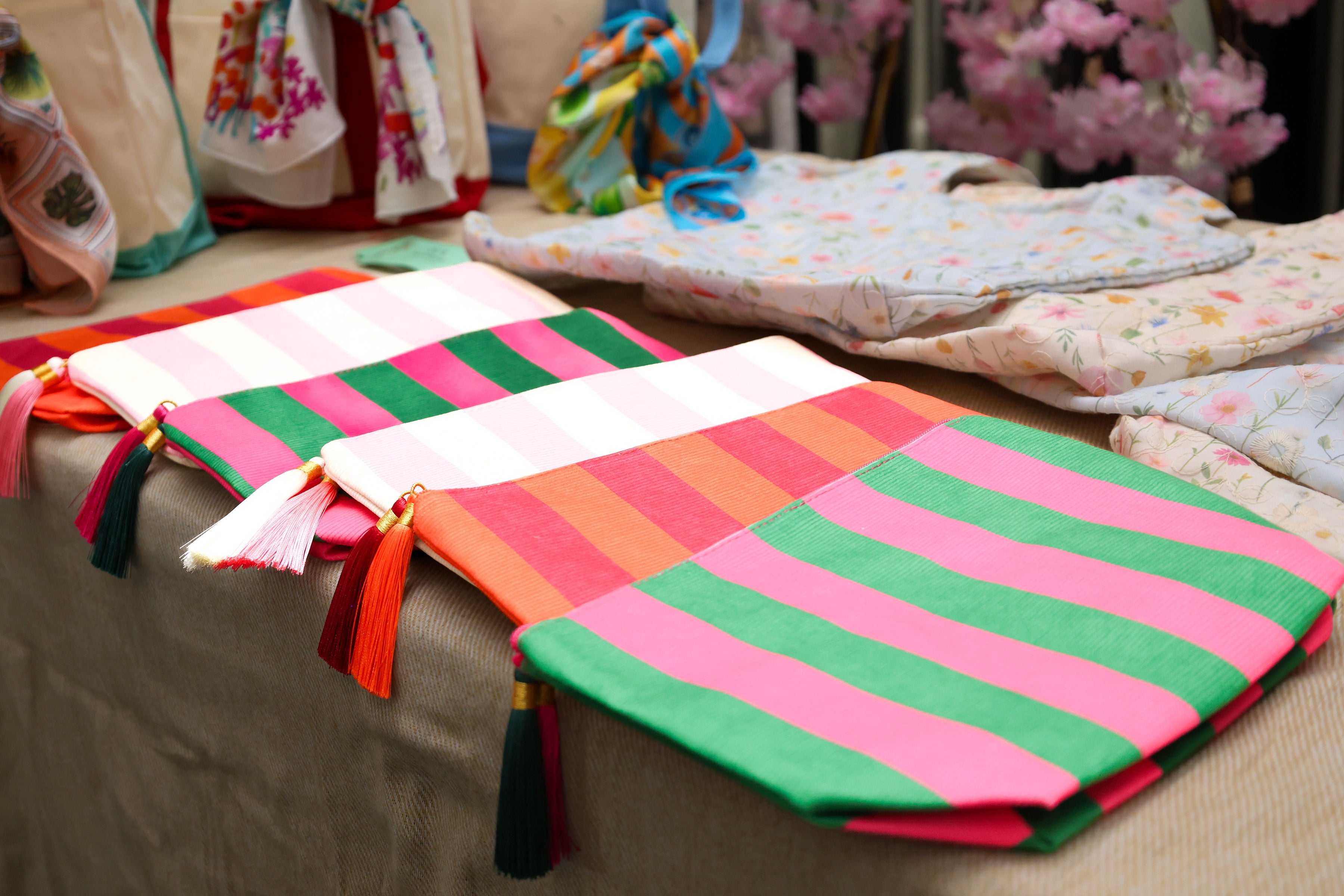 Resort Stripe Pouch – Fuchsia Green